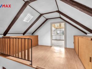 Prodej rodinného domu, Žichlínek, 219 m2