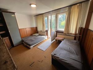 Pronájem bytu 1+1, Praha - Krč, Rosečská, 38 m2