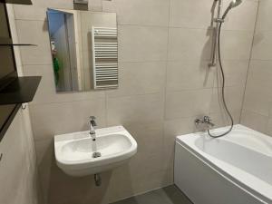 Pronájem bytu 2+1, Tlučná, Na Čampuli, 72 m2