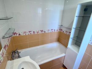 Pronájem bytu 3+1, Přelouč, Pardubická, 62 m2
