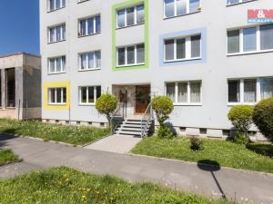 Prodej bytu 3+1, Klatovy - Klatovy III, Pod Hůrkou, 66 m2