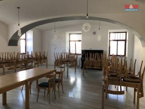 Pronájem restaurace, Hustopeče nad Bečvou, Školní, 170 m2
