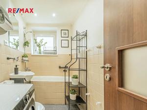 Prodej bytu 2+1, Kladno, Helsinská, 49 m2