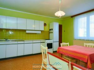 Prodej rodinného domu, Štěkeň, Lesní, 165 m2