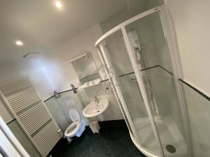 Pronájem bytu 2+kk, Praha - Bubeneč, Ovenecká, 70 m2