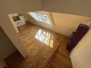 Pronájem bytu 2+kk, Praha - Bubeneč, Ovenecká, 70 m2