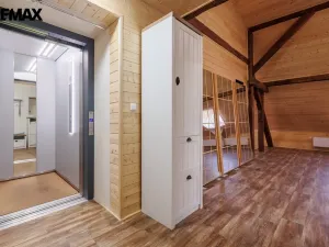 Prodej vícegeneračního domu, Valeč, Široká, 688 m2