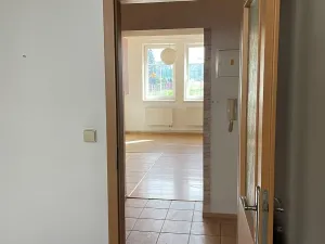 Pronájem bytu 2+kk, Teplice, Zemská, 37 m2