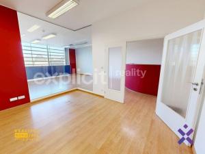 Pronájem kanceláře, Zlín, náměstí Míru, 108 m2