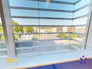 Pronájem kanceláře, Zlín, náměstí Míru, 108 m2