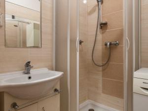 Pronájem bytu 2+1, Praha - Malešice, Počernická, 53 m2