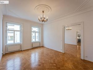 Pronájem bytu 2+1, Praha - Vinohrady, Italská, 110 m2