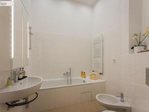 Pronájem bytu 2+1, Praha - Vinohrady, Italská, 110 m2