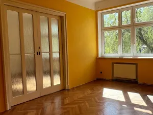 Prodej bytu 4+kk, Karlovy Vary, Poděbradská, 103 m2