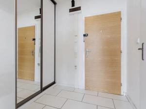 Pronájem bytu 2+kk, Praha - Černý Most, Bryksova, 42 m2