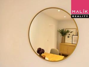 Prodej bytu 4+kk, Ostrov, Májová, 63 m2