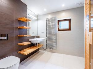 Prodej rodinného domu, Vrané nad Vltavou, Na Kodlíči, 232 m2
