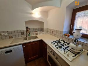 Prodej rodinného domu, Úboč, 350 m2
