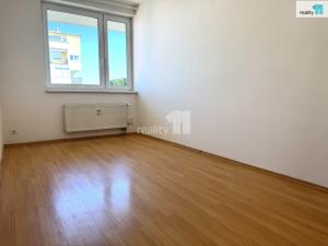 Pronájem bytu 3+kk, Praha - Vysočany, Pod Harfou, 76 m2