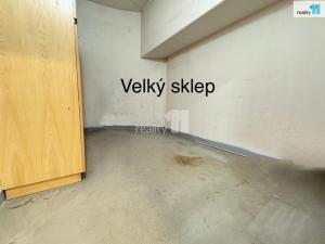 Pronájem bytu 3+kk, Praha - Vysočany, Pod Harfou, 76 m2
