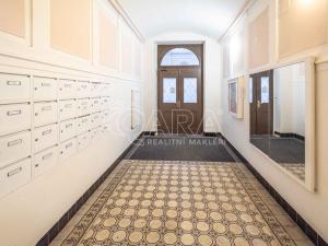 Pronájem bytu 2+kk, Praha - Nusle, Čestmírova, 50 m2