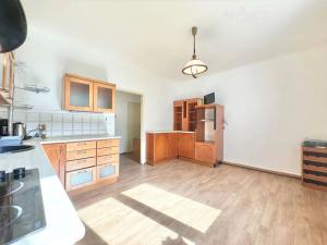 Prodej bytu 3+kk, Praha - Žižkov, Na vápence, 70 m2