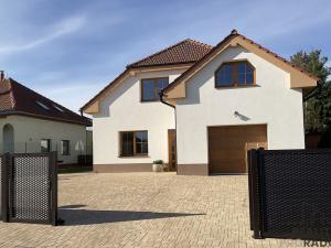 Prodej rodinného domu, Hněvotín, 246 m2