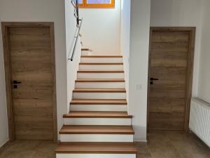 Prodej rodinného domu, Hněvotín, 246 m2