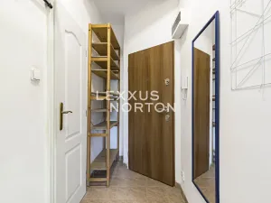 Prodej bytu 2+kk, Praha - Nusle, Žateckých, 34 m2