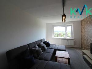 Prodej bytu 4+1, Ostrov, Lidická, 87 m2