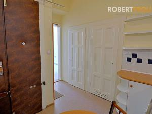 Pronájem bytu 1+kk, Praha - Bubeneč, Národní obrany, 30 m2