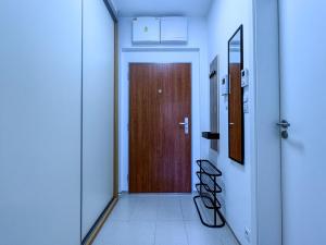 Pronájem bytu 1+kk, Praha - Motol, Plzeňská, 32 m2