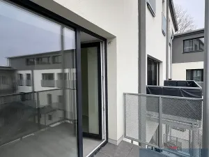 Prodej bytu 1+kk, Lomnice, Dlouhá, 30 m2