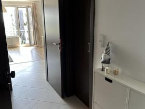 Pronájem bytu 1+kk, Praha - Stodůlky, Svitákova, 32 m2