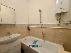 Pronájem bytu 3+1, Dubí, Černigovského, 65 m2