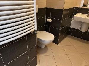 Pronájem bytu 2+kk, Praha - Vysočany, Pod Harfou, 57 m2