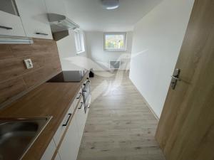 Pronájem bytu 3+kk, Starý Plzenec, Masarykovo náměstí, 50 m2