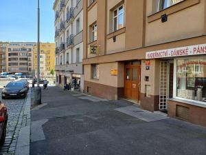Pronájem bytu 2+1, Praha - Nusle, Pod pramenem, 80 m2