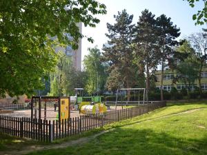 Pronájem bytu 2+kk, Praha - Krč, Zálesí, 43 m2