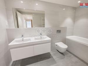 Pronájem bytu 3+kk, Praha, Podbělohorská, 85 m2