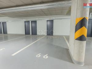 Pronájem bytu 3+kk, Praha, Podbělohorská, 85 m2
