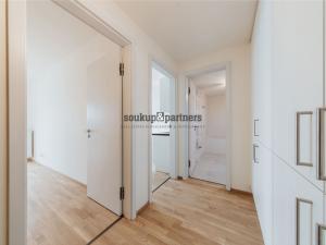 Pronájem bytu 2+kk, Praha - Smíchov, Albrightové, 68 m2