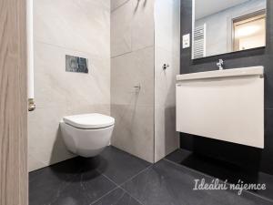 Pronájem bytu 1+kk, Praha - Háje, Výstavní, 32 m2