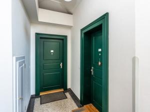 Pronájem kanceláře, Praha - Karlín, Křižíkova, 53 m2