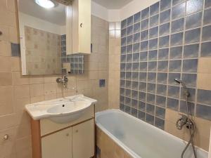 Pronájem bytu 2+kk, Praha - Strašnice, Věšínova, 49 m2