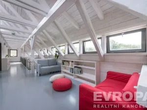 Prodej komerční nemovitosti, Bojanovice - Senešnice, Senešnice, 260 m2