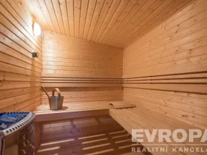 Prodej komerční nemovitosti, Bojanovice - Senešnice, Senešnice, 260 m2