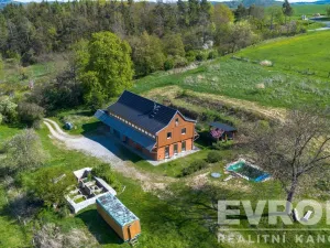 Prodej komerční nemovitosti, Bojanovice - Senešnice, Senešnice, 260 m2