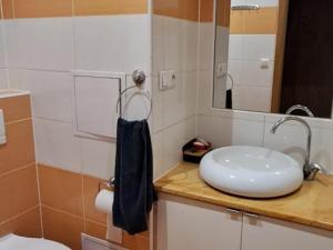 Prodej bytu 2+1, Neratovice, Kojetická, 48 m2