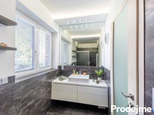 Prodej rodinného domu, Mašovice, 179 m2